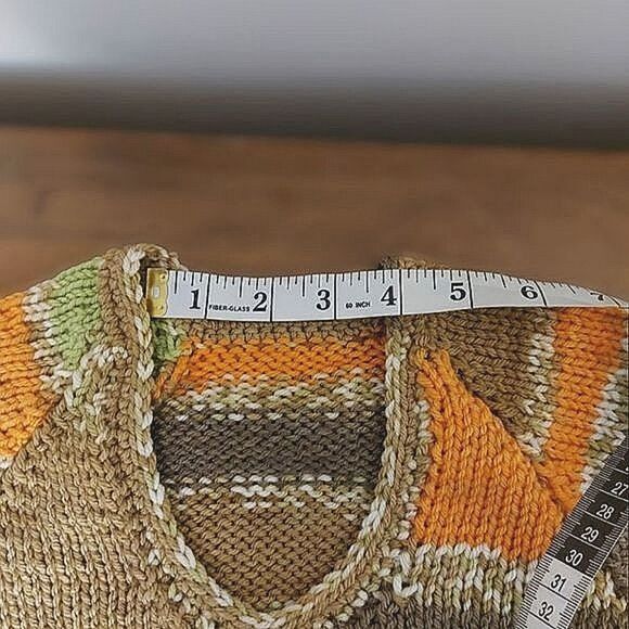 Vtg hand-knit toddler V-neck pullover sweater - Picture 4 of 8